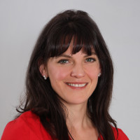 Dr. Nadine Ruppel
